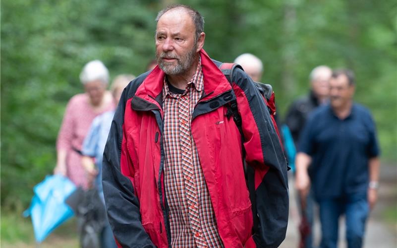 Wanderführer Reiner Kaupat: Seit über zehn Jahren führt der Kuppinger ehrenamtlich Menschen mit und ohne Demenz durch den Schönbuch.GB-Foto: Vecsey