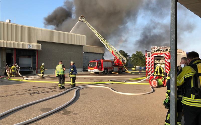 Großbrand bei der Fleisch- und Wurstfabrik Meister in Nebringen