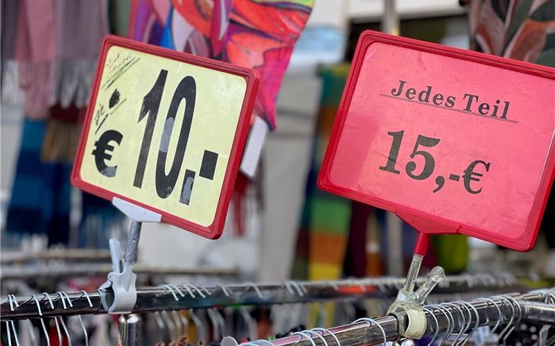 Fastnachtsdienstag in Herrenberg: Bilder zum Pferdemarkt und Fasnetsmarkt