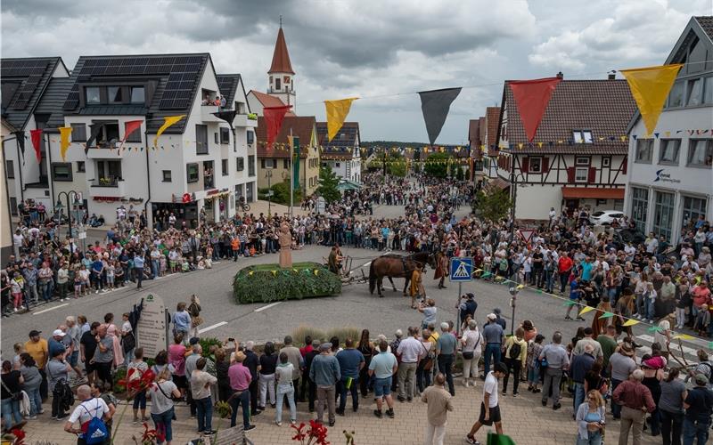 Bilder vom Festwochenende in Deckenpfronn