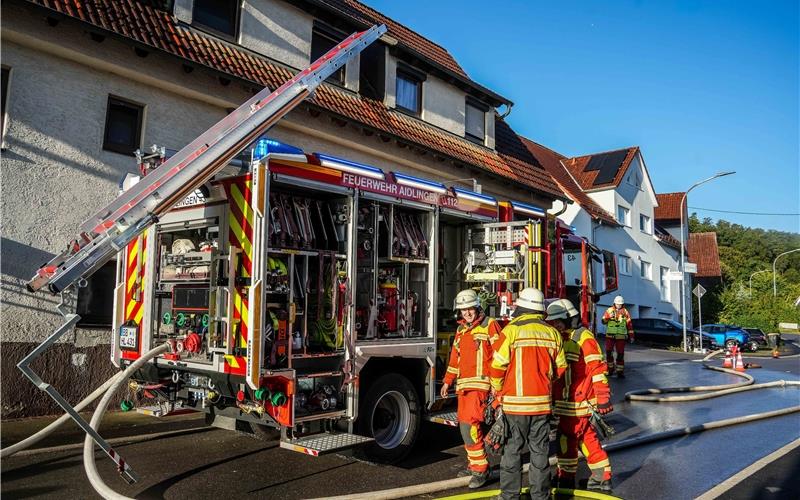 Scheunenbrand: Ortsdurchfahrt Dachtel gesperrt