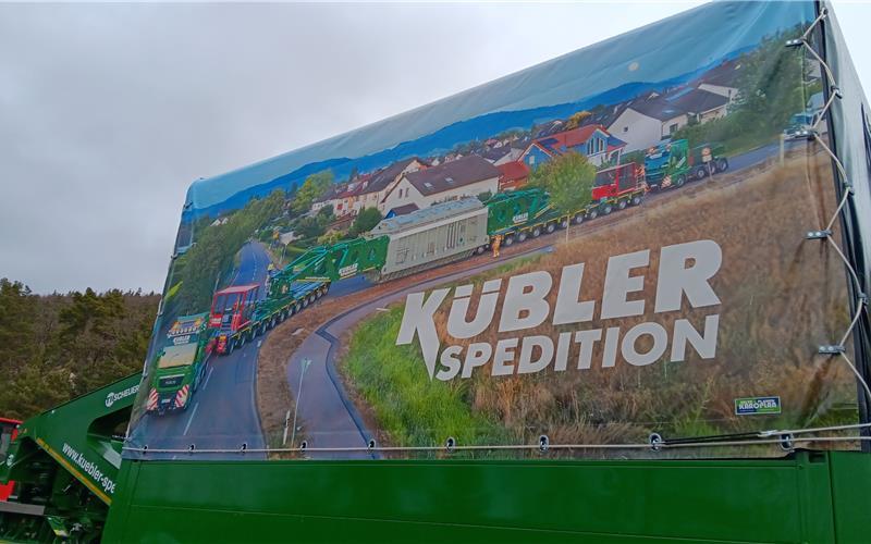 Verladen des Riesentrafos für Jettingen hat begonnen