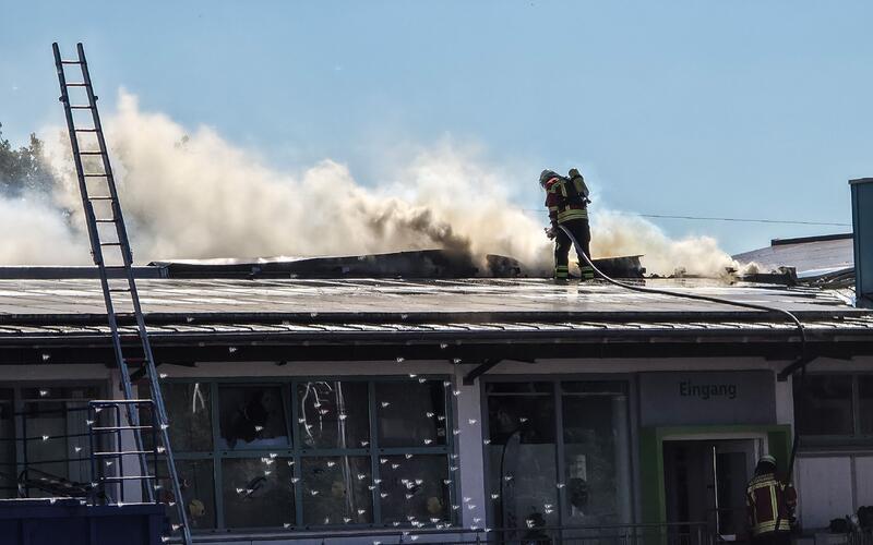 Brand in Tauchshop fordert am Donnerstag in Holzgerlingen vier Verletzte