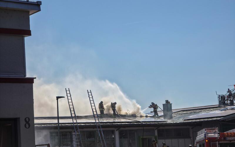 Brand in Tauchshop fordert am Donnerstag in Holzgerlingen vier Verletzte