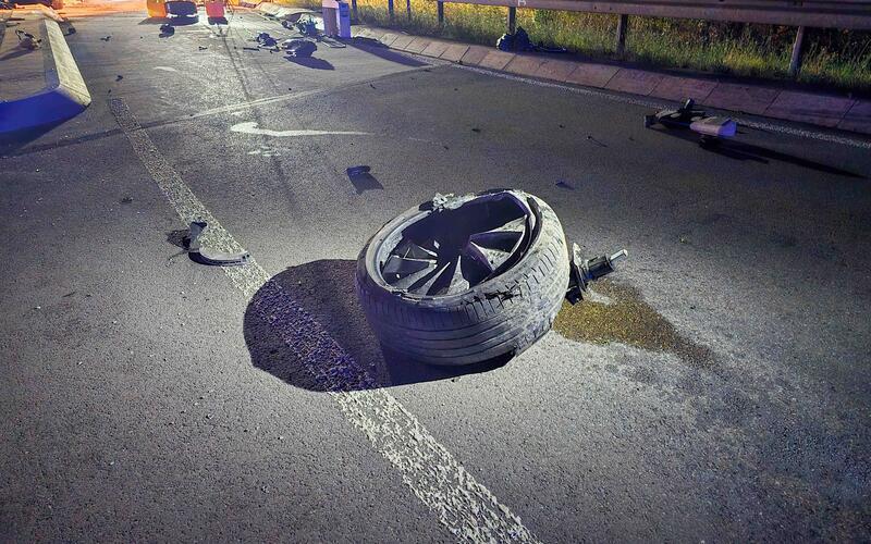 Zwei Schwerverletzte nach nächtlichem Unfall bei Jettingen