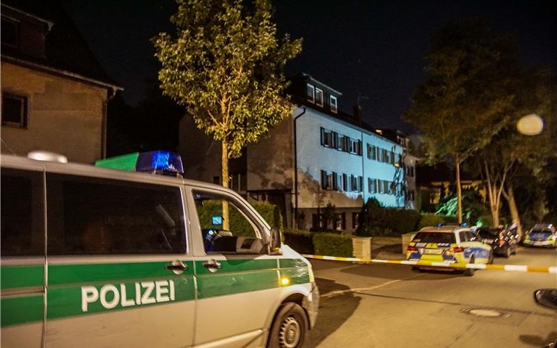 Messerattacke und Schüsse: 24-Jähriger in Haft