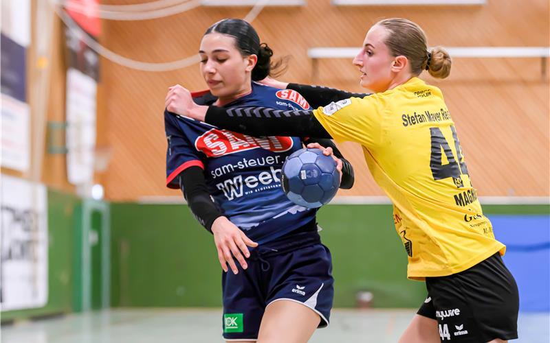 Wegen Erkältung die ganze Woche nicht trainiert: Bei Shana Stäudle (links) entscheidet sich ein Einsatz am heutigen Samstag erst kurzfristig. GB-Foto: Eibner/Andreas Ulmer