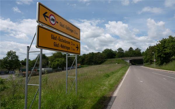 Wegen der Entscheidung zu Rampen an der Landstraße 1184 in Nebringen entbrannte der Streit. GB-Foto (Archiv): Schmidt