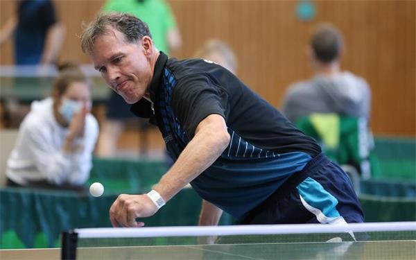 Werner Gärtner gewann nervenstark sein Einzelspiel zur zwischenzeitlichen 8:7-Führung für den SV Rohrau II. GB-Foto: Holzapfel