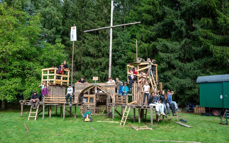 Wie im vergangenen Jahr (unser Bild) ist auch 2026 das „Camp Crab“ des CVJM ein Renner bei den jungen Teilnehmern: Das „Museum der Wunder“ war innerhalb kürzester Zeit ausgebucht.GB-Foto (Archiv): Nüssle