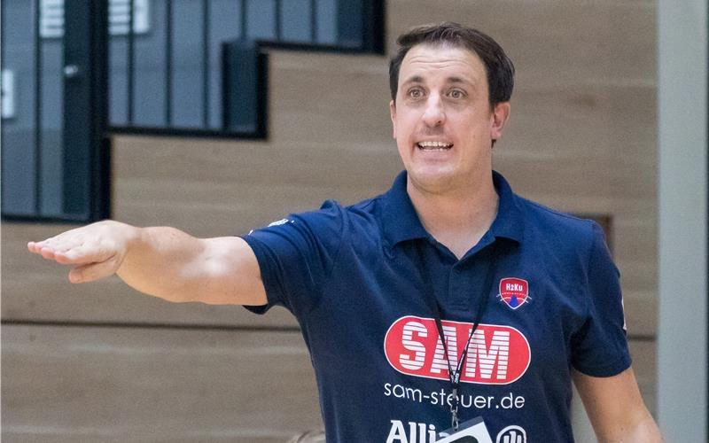 Will die Herrenberger SG-Frauen ein weiteres Jahr in der Balance halten: Trainer Mike Leibssle GB-Foto (Archiv): Schulz/Eibner