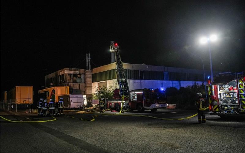 Zu einem Brand in Rohrau mussten am späten Freitagabend die Einsatzkräfte ausrücken. GB-Foto: SDMG/Dettenmeyer