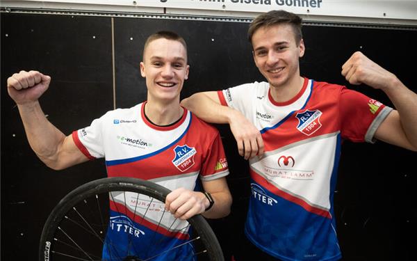 Zwei völlig unerwartete Pokalsieger: Jannes Müller (links) und Simon Becker. 