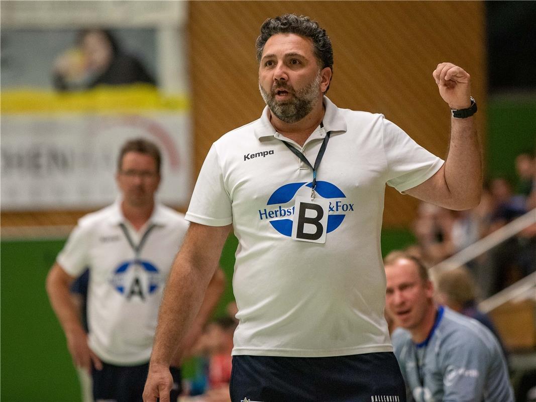 emotionen, Erkan Oez (Trainer HC Neuenbuerg), SG H2Ku Herrenberg - Neuenbuerg 20...