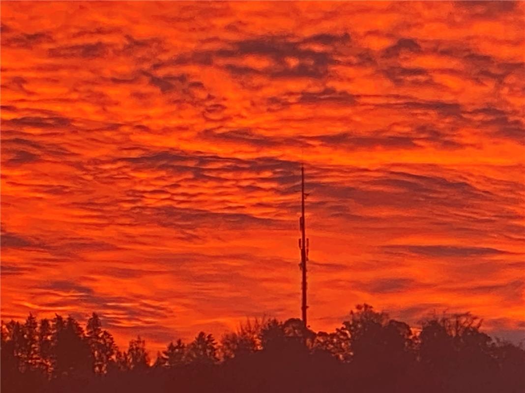 erschienen Sonnenaufgang in Sulz am Eck.  Von Werner Schechinger aus Wildberg-Su...