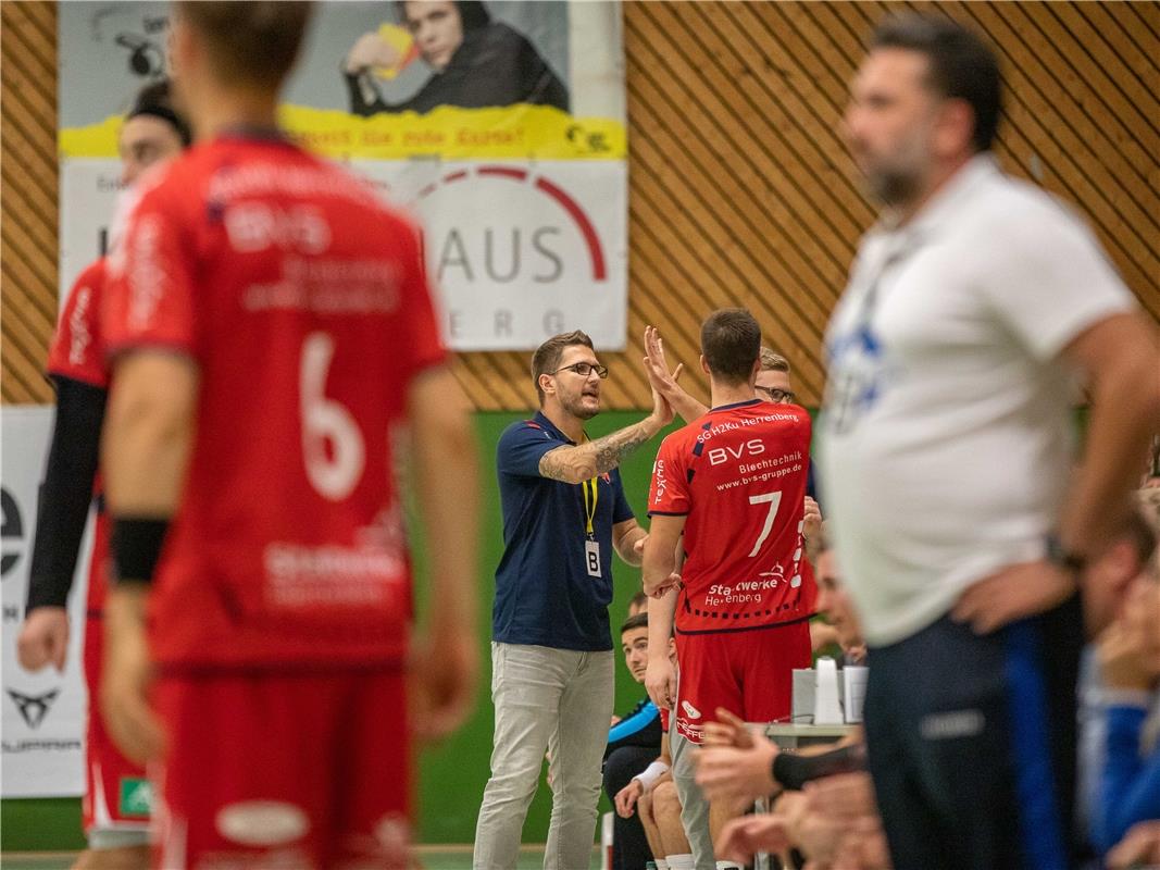 jubel, emotionen, Fabian Gerstlauer (Trainer SG H2Ku Herrenberg) und Maximilian ...