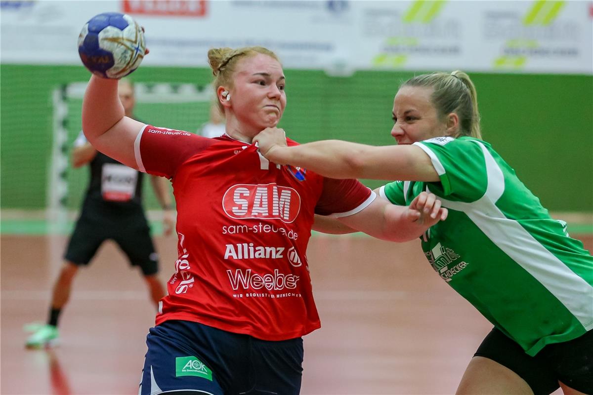 v.li.: Kerstin Foth (SG H2Ku Herrenberg, 11) und Rabea Neßlage (SV Werder Bremen...